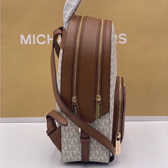 MICHAEL KORS JAYCEE MEDIUM
BACKPACK VANILLA - Picture 4 of 14